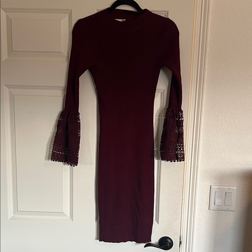 Elegant Burgundy Dress with Lace Sleeves